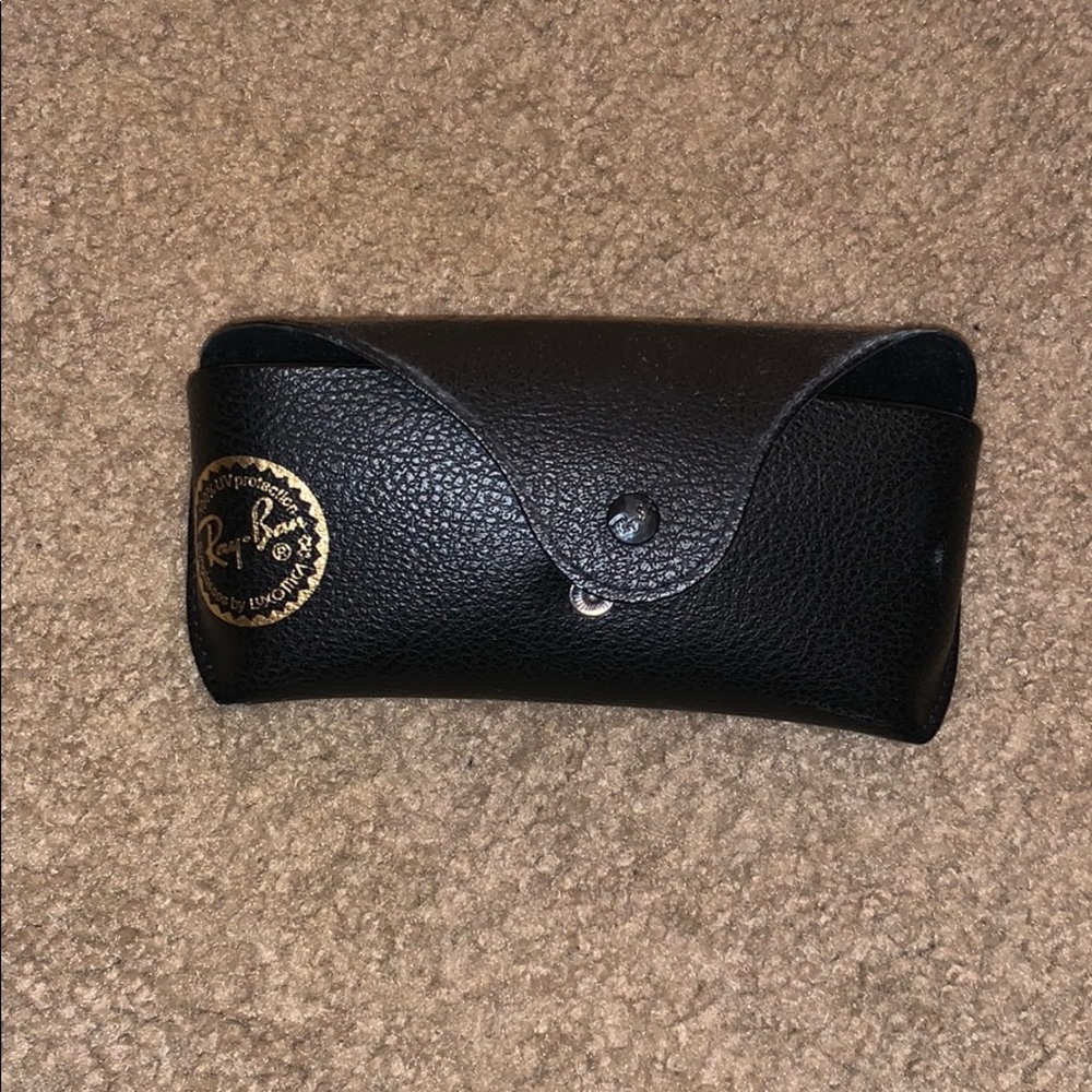 Ray-Ban case